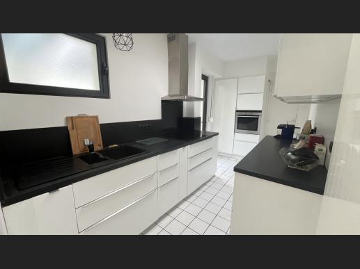 Maison - LILLE - 260101